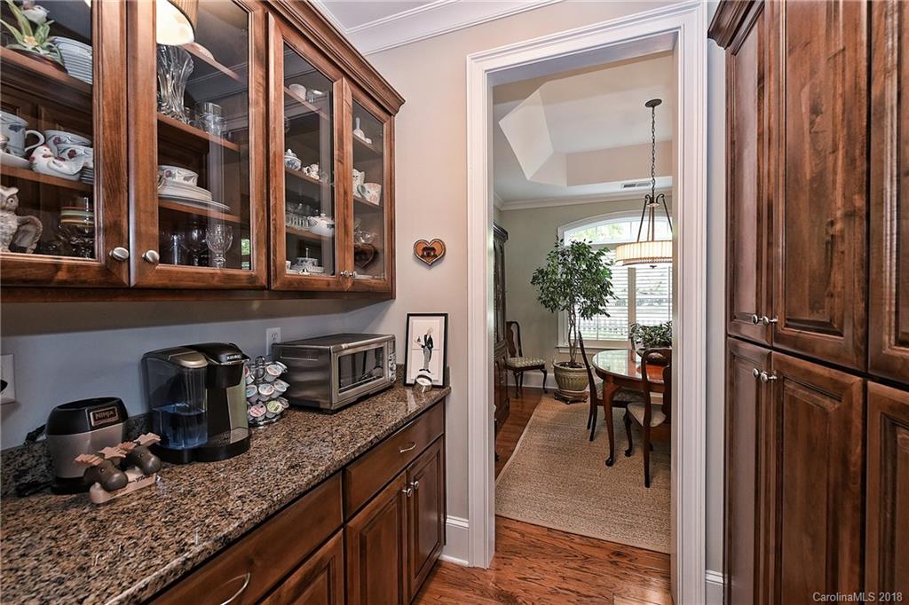 119 Boyce Road Charlotte, NC 28211 - Photo 16 of 35 Gallery Image 16