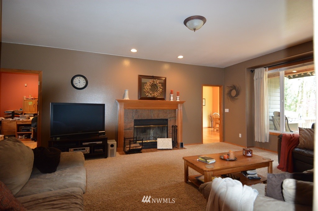 22730 Cherry Valley Road Monroe, WA 98272 - Photo 7 of 25 Gallery Image 7
