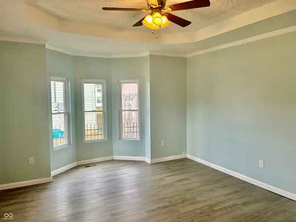 $1,200 | 153 North Vaught Street, Franklin, IN 46131