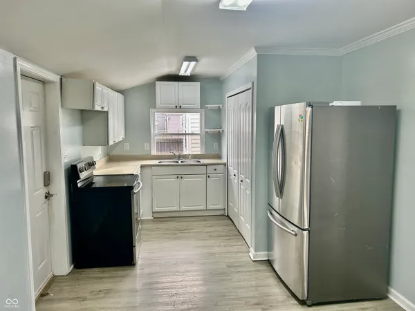 $1,200 | 153 North Vaught Street, Franklin, IN 46131