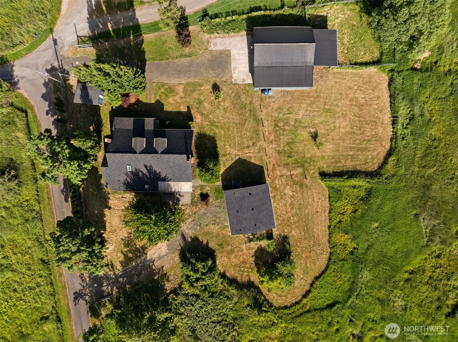 241 West Deyette Road Shelton, WA 98584 - Photo 10 of 40