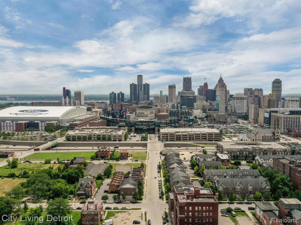 2545 John R Street Detroit, MI 48201 - Photo 33 of 37