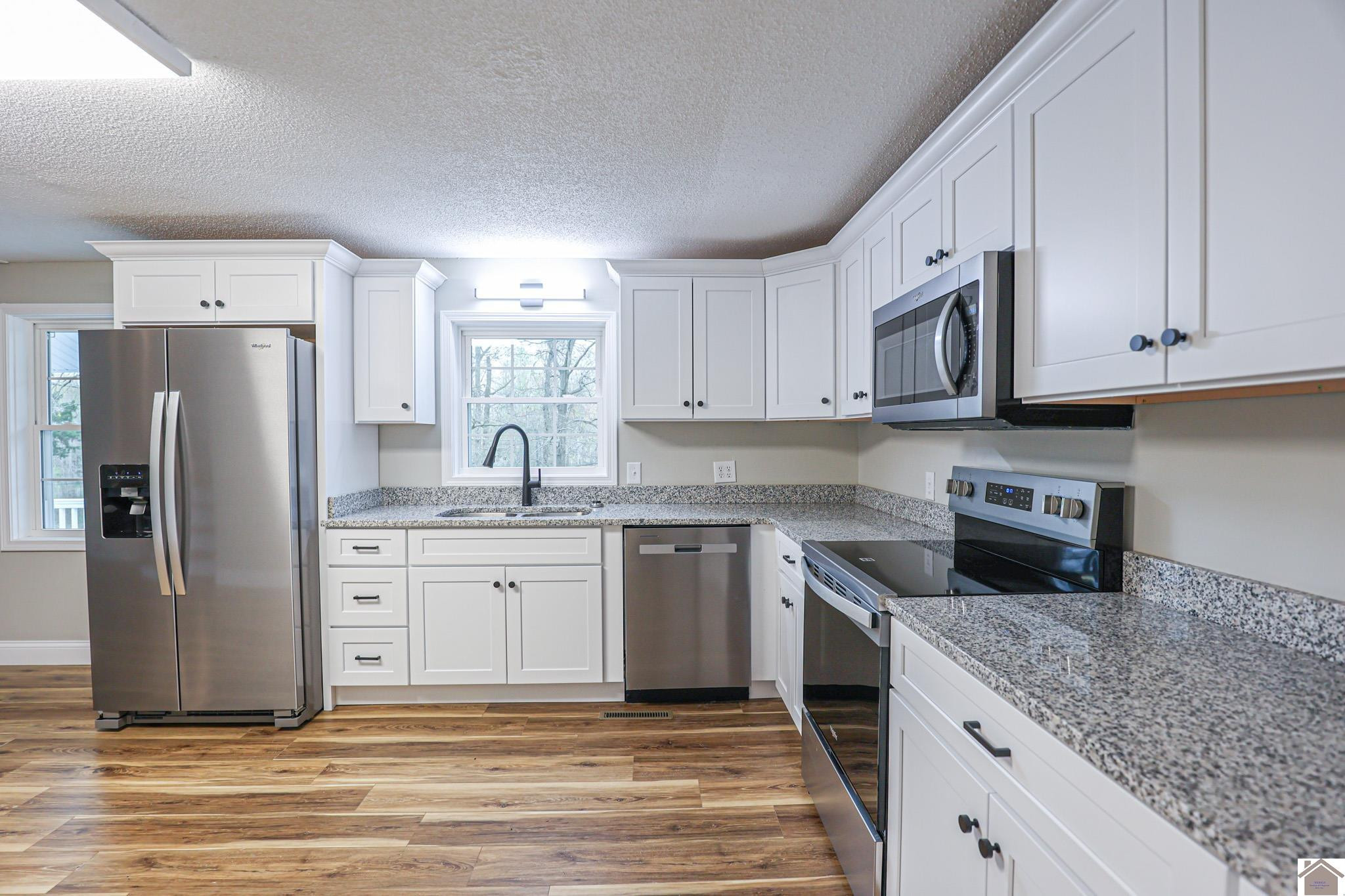 146 Mermie Road Hardin, KY 42048 - Photo 19 of 41 Kitchen