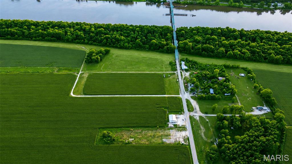 1059 State Route 16 Fieldon, IL 62031 - Photo 10 of 10