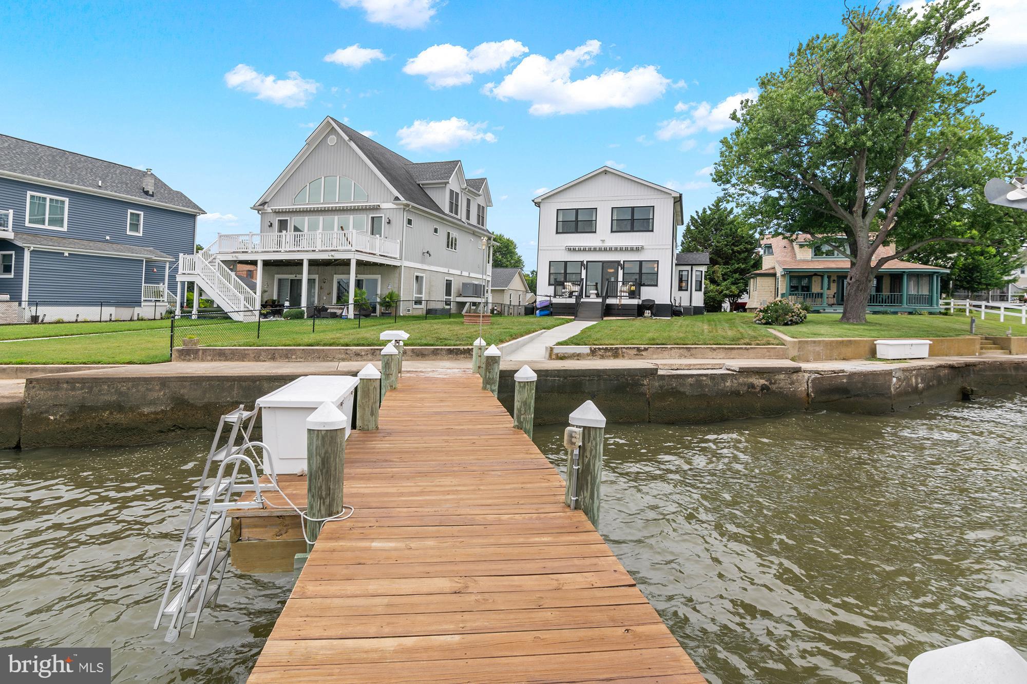 2724 Holly Beach Road Baltimore, MD 21221 - Photo 6 of 98 Long Pier