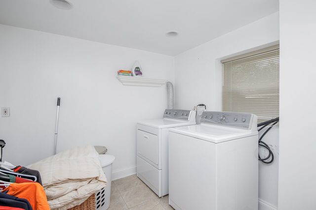 530 Rose Avenue Addison, IL 60101 - Photo 13 of 16 Gallery Image 13