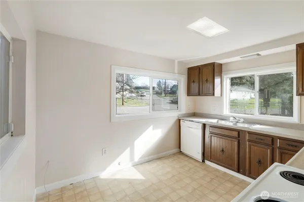$362,500 | 2877 Clare Avenue, Bremerton, WA 98310