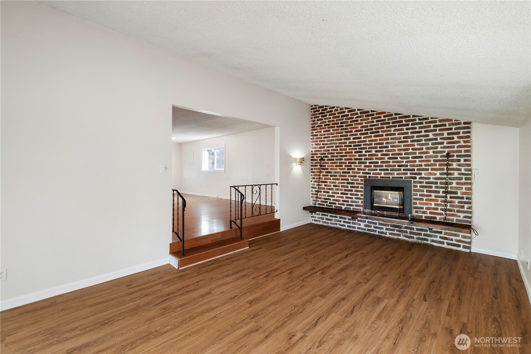 2877 Clare Avenue Bremerton, WA 98310 - Photo 14 of 29