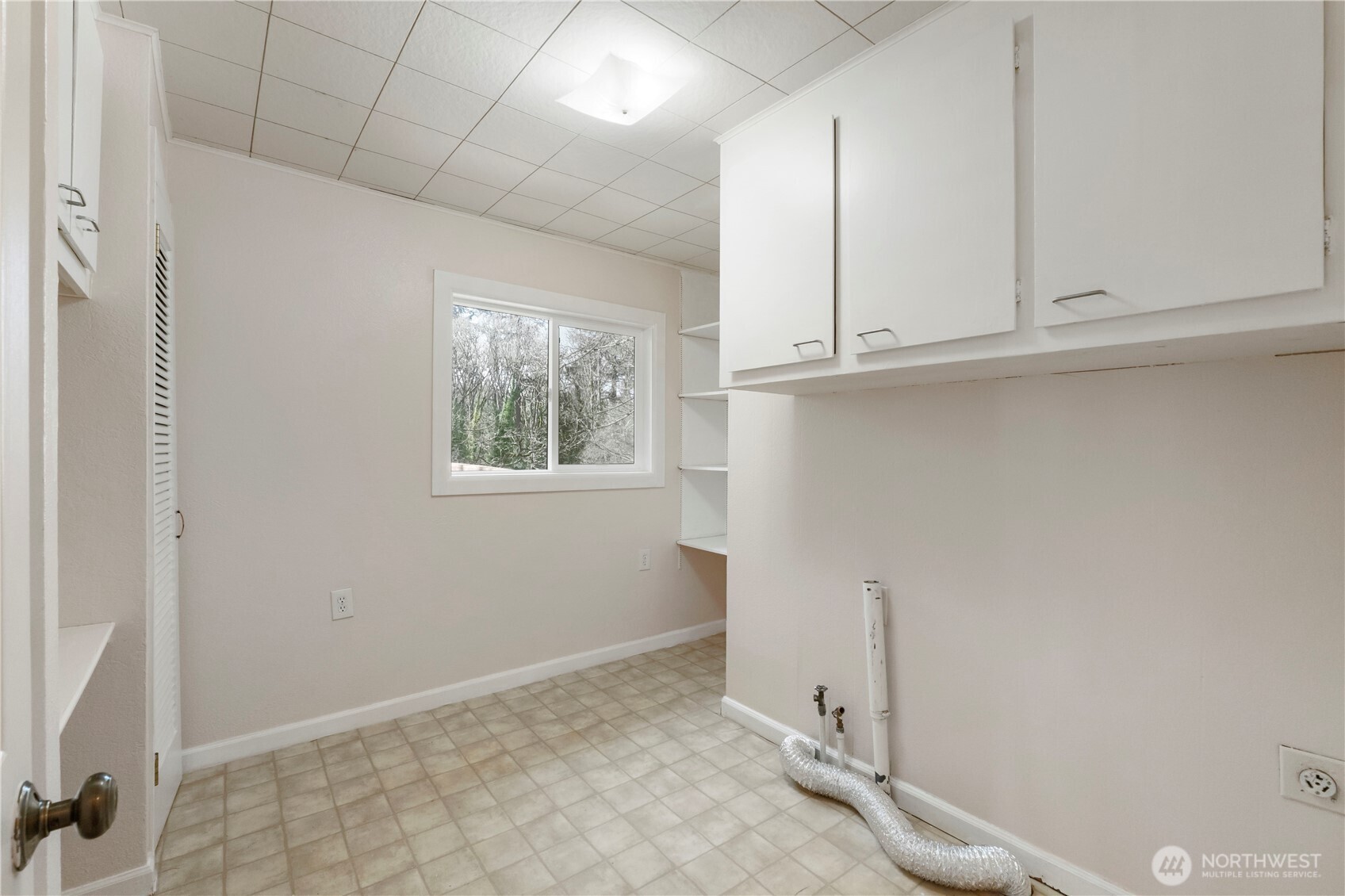 2877 Clare Avenue Bremerton, WA 98310 - Photo 19 of 29