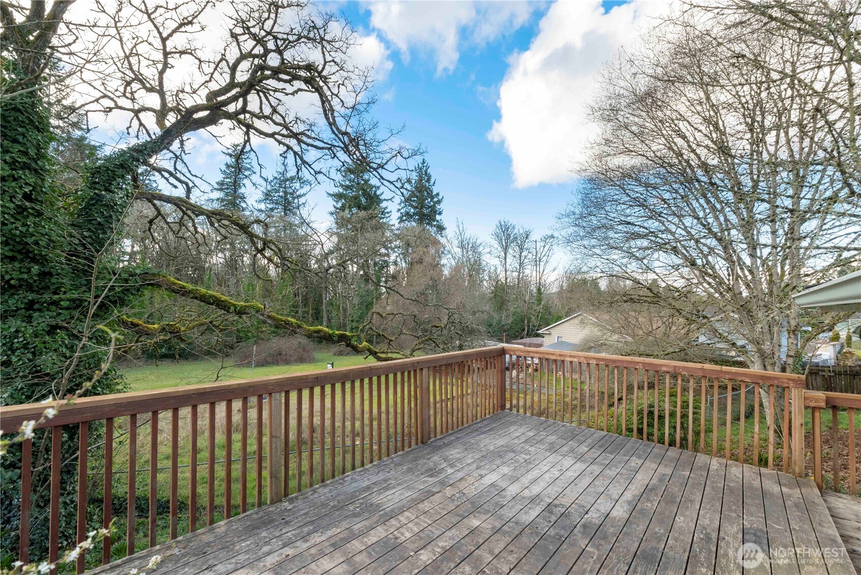 2877 Clare Avenue Bremerton, WA 98310 - Photo 25 of 29