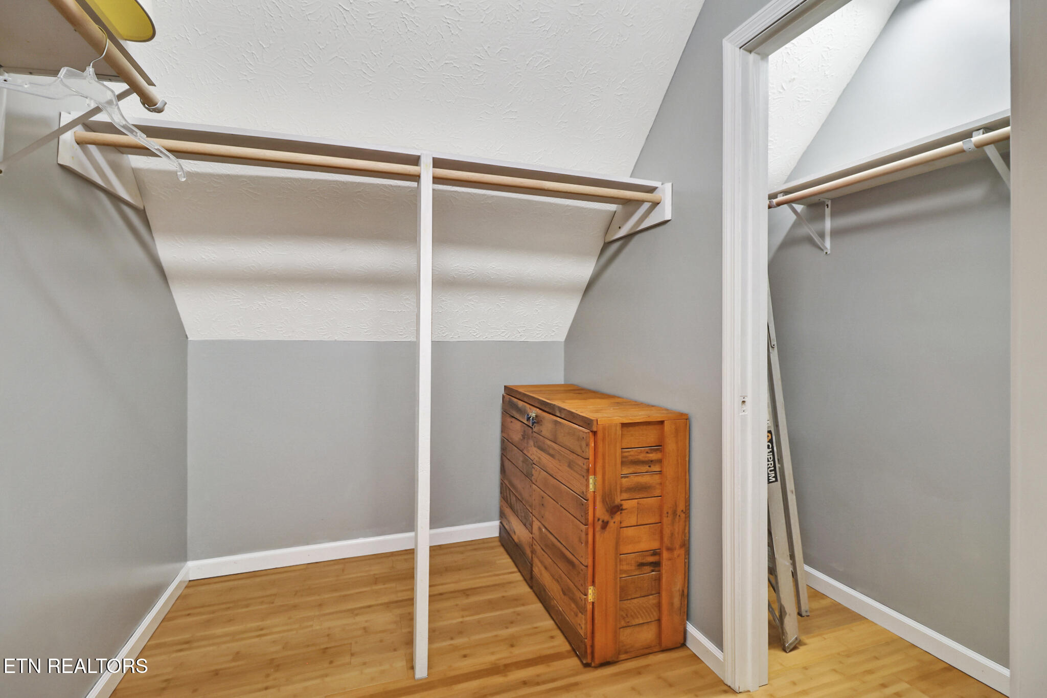 986 Post Oak Valley Road Rockwood, TN 37854 - Photo 25 of 45 walk in closet
