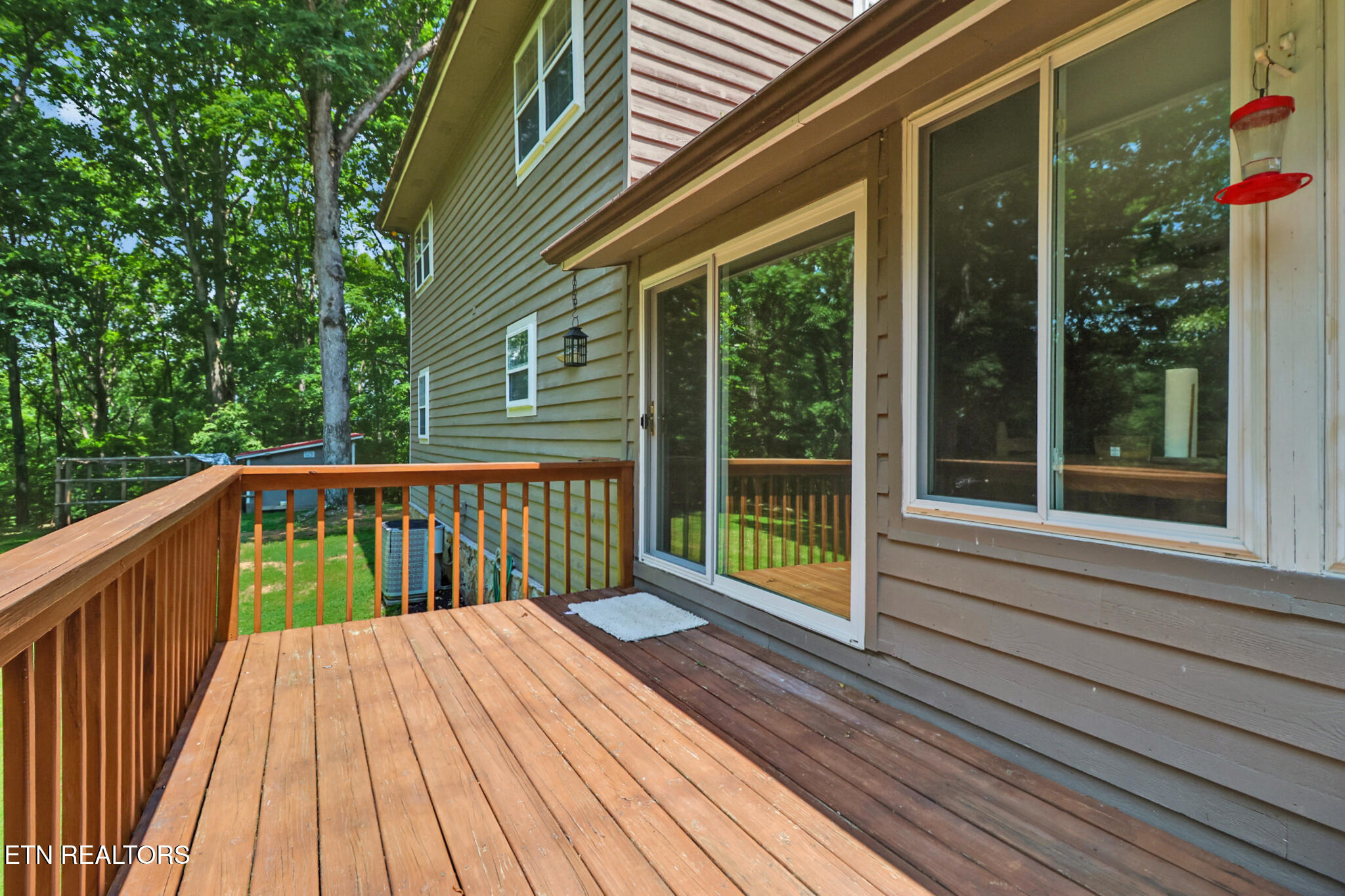 986 Post Oak Valley Road Rockwood, TN 37854 - Photo 28 of 45 back deck