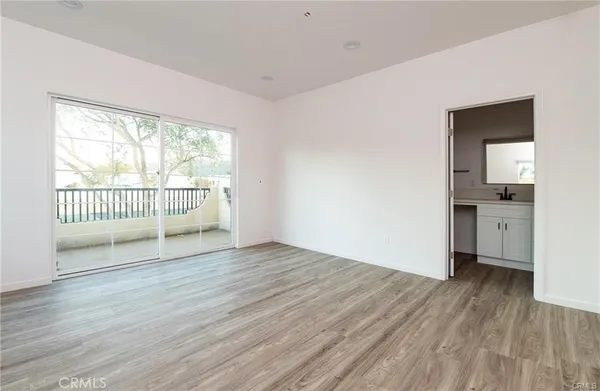 $749,000 | 5510 East Los Angeles Avenue, Unit 4, Simi Valley, CA 93063