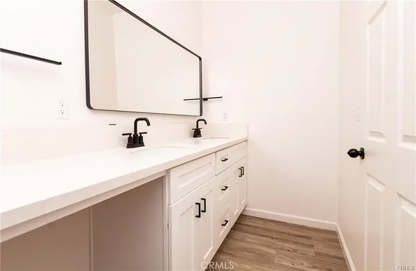 $749,000 | 5510 East Los Angeles Avenue, Unit 4, Simi Valley, CA 93063