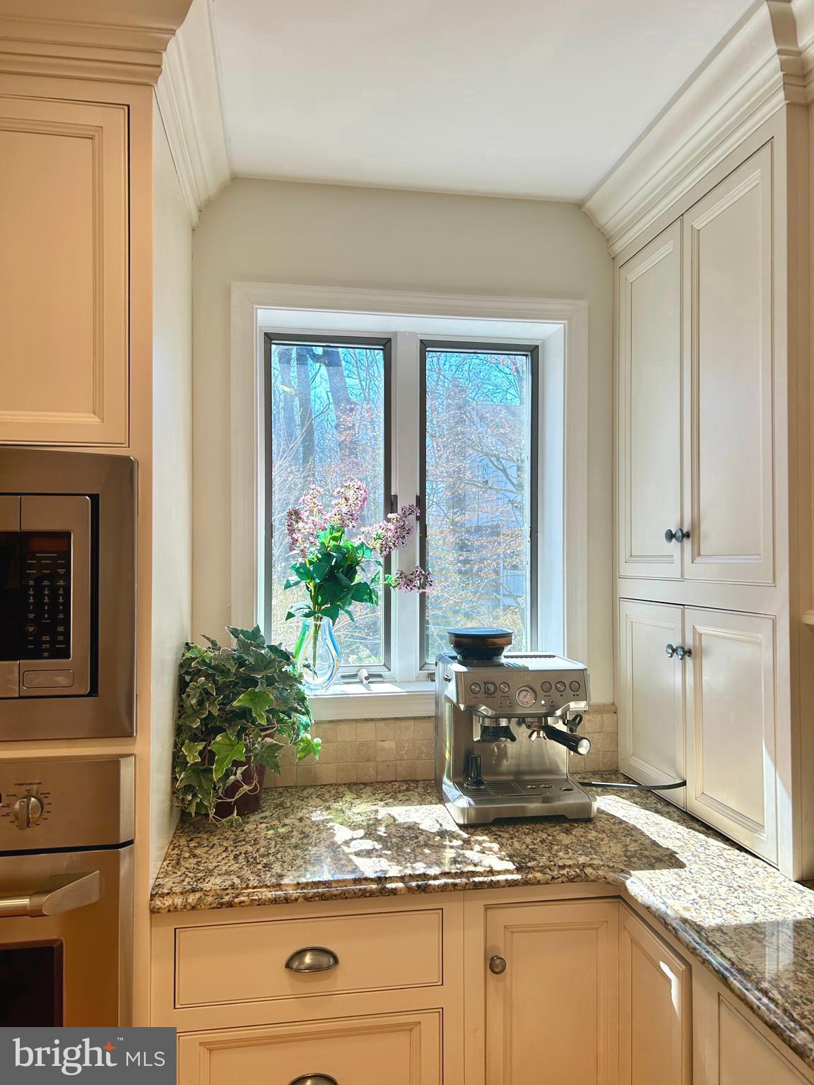 505 Delancy Circle Devon, PA 19333 - Photo 5 of 34