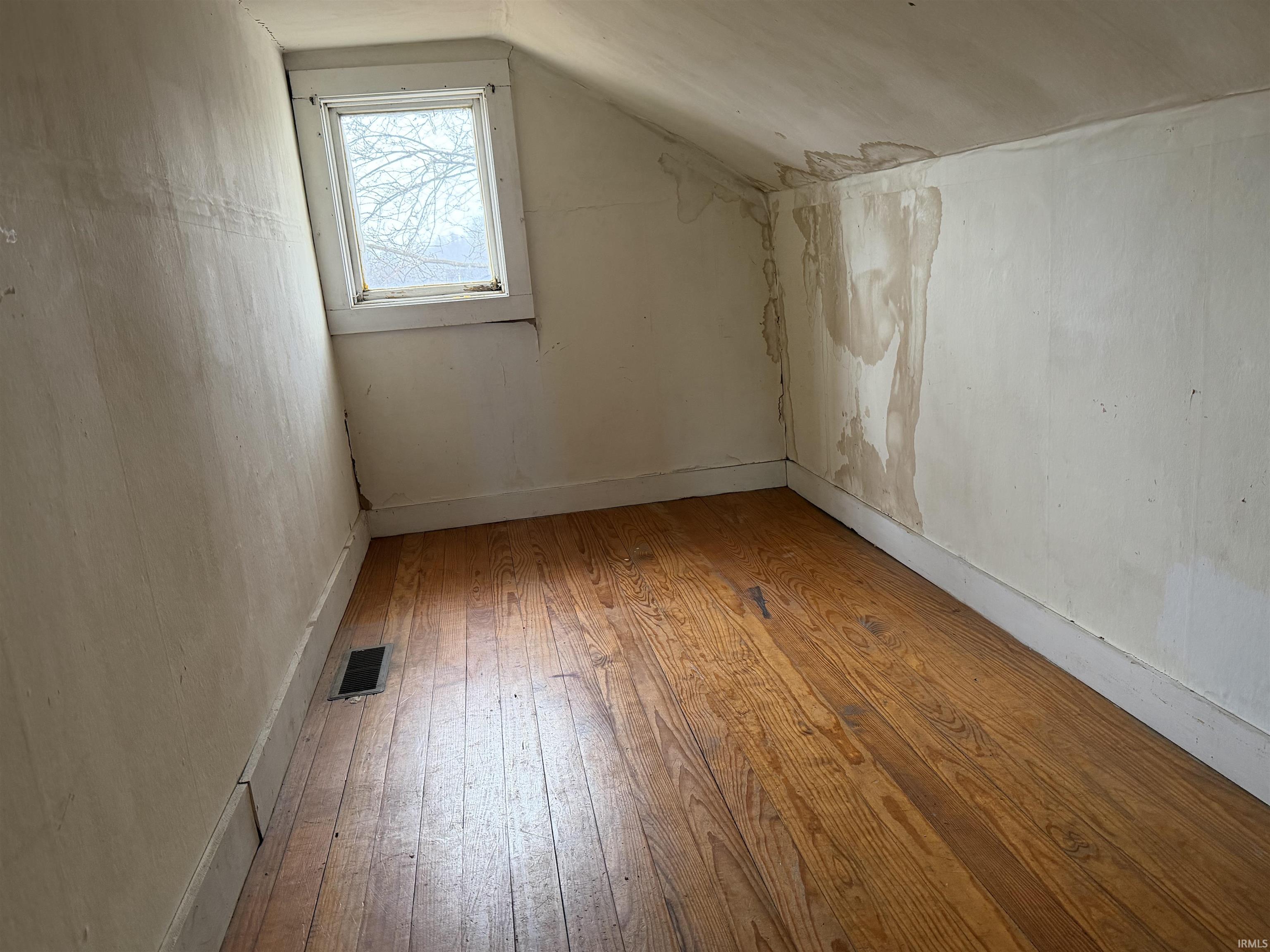4546 North Mexico Road Peru, IN 46970 - Photo 19 of 21