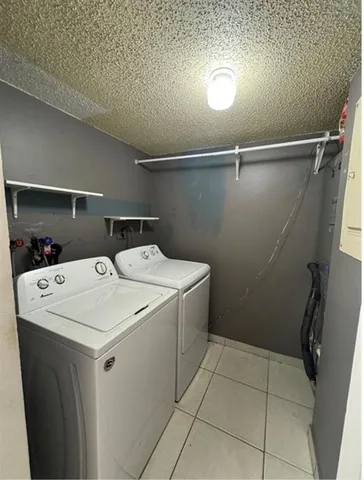 $2,150 | 6560 Southwest 41st Place, Fort Lauderdale, FL 33314