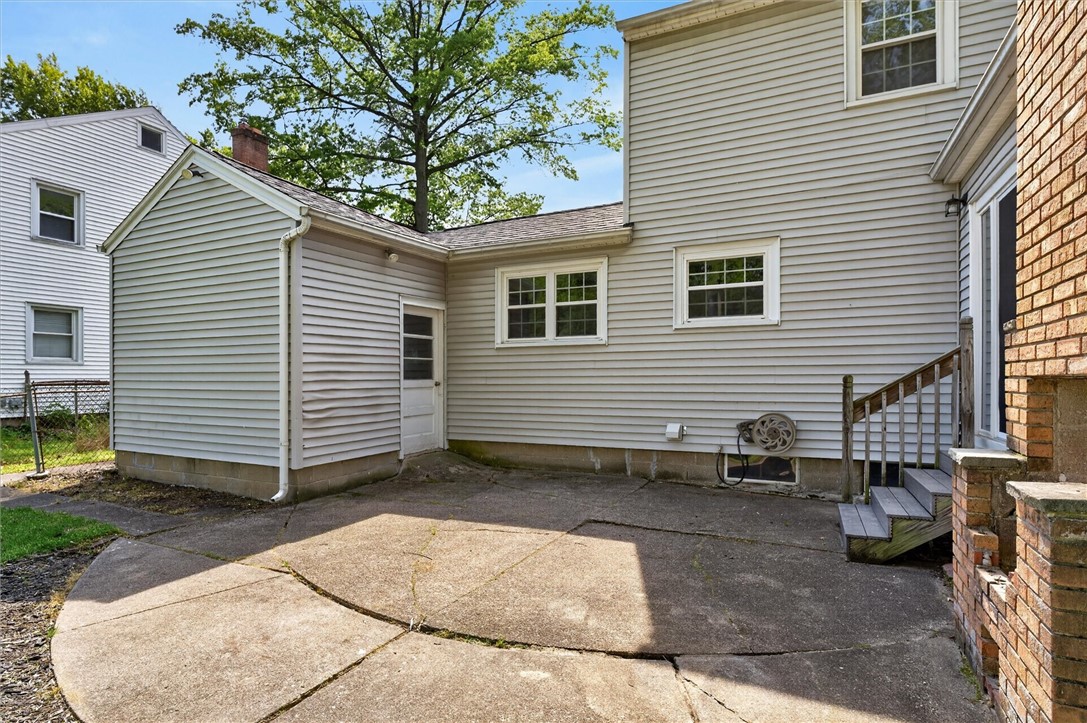 1792 Winton Road North Irondequoit, NY 14609 - Photo 11 of 48