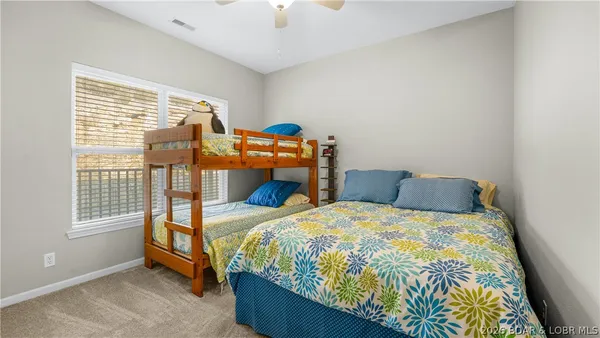 $300,000 | 138 Oak Harbor Drive, Unit 5C, Camdenton, MO 65020