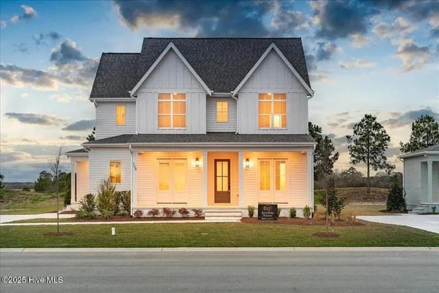 $639,900 | 106 Pinewood Cove, Snow Hill, NC 28580