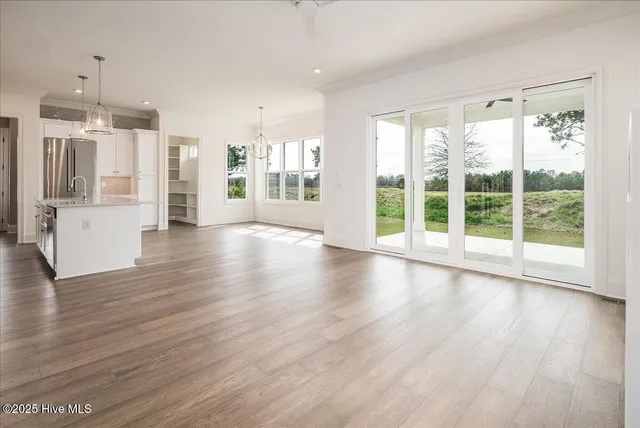 $639,900 | 106 Pinewood Cove, Snow Hill, NC 28580