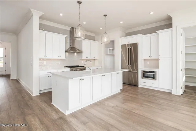 $639,900 | 106 Pinewood Cove, Snow Hill, NC 28580