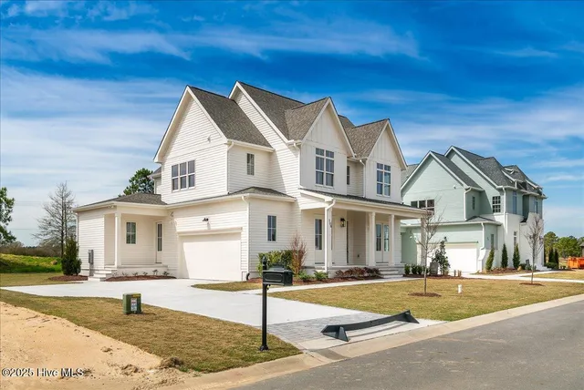 $639,900 | 106 Pinewood Cove, Snow Hill, NC 28580