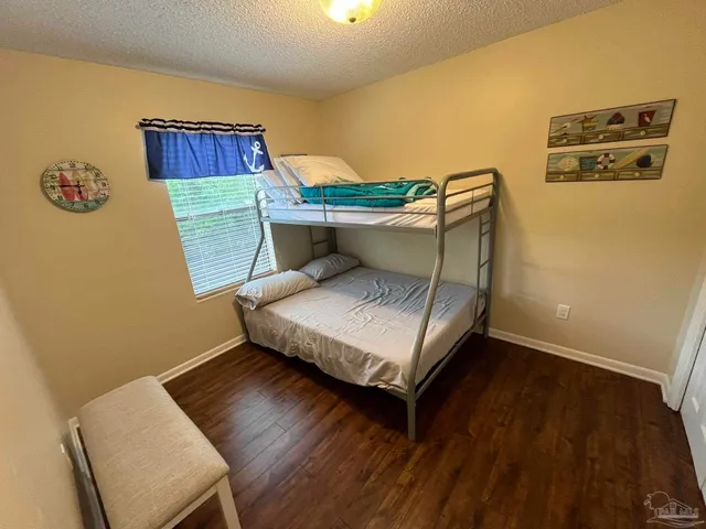 $1,275 | 3208 Redwood Lane, Unit E, Gulf Breeze, FL 32563