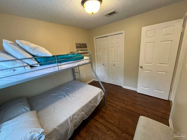 $1,275 | 3208 Redwood Lane, Unit E, Gulf Breeze, FL 32563