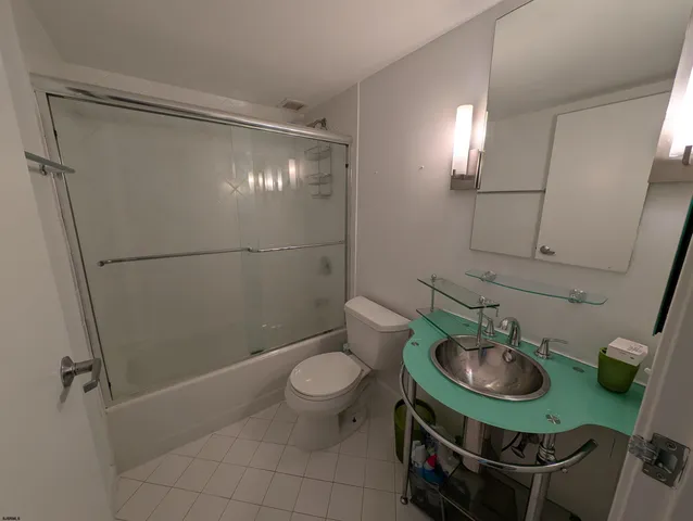 $2,500 | 526 Pacific Avenue, Unit 2407, Atlantic City, NJ 08401