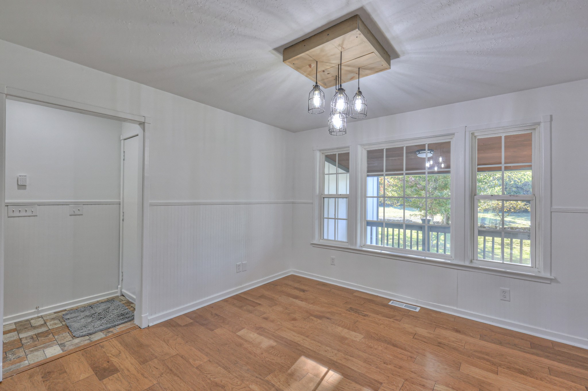 1380 Haley Road Watertown, TN 37184 - Photo 26 of 95 a view of an empty room with a window