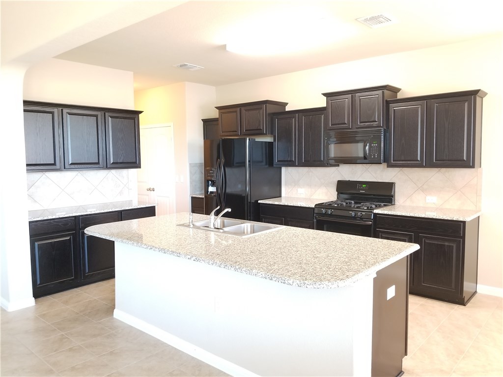 1448 Brooks Way Leander, TX 78641 - Photo 14 of 40