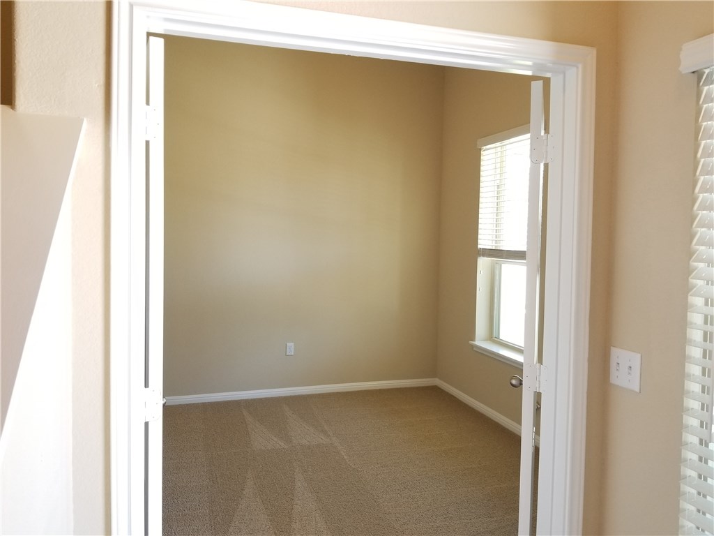 1448 Brooks Way Leander, TX 78641 - Photo 6 of 40