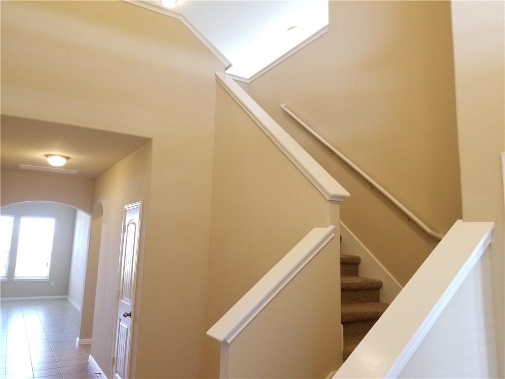 1448 Brooks Way Leander, TX 78641 - Photo 10 of 40
