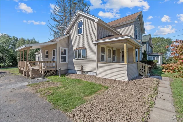 $325,900 | 2337 Highway 49, West Monroe, NY 13167