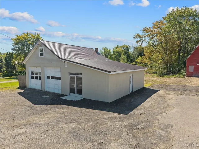 $325,900 | 2337 Highway 49, West Monroe, NY 13167