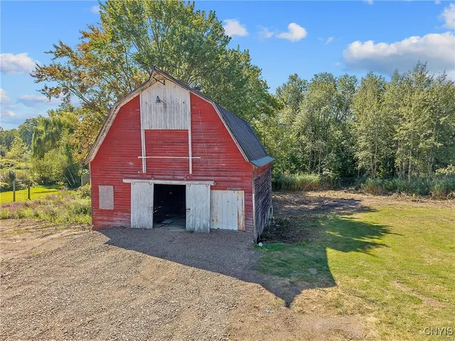 $325,900 | 2337 Highway 49, West Monroe, NY 13167