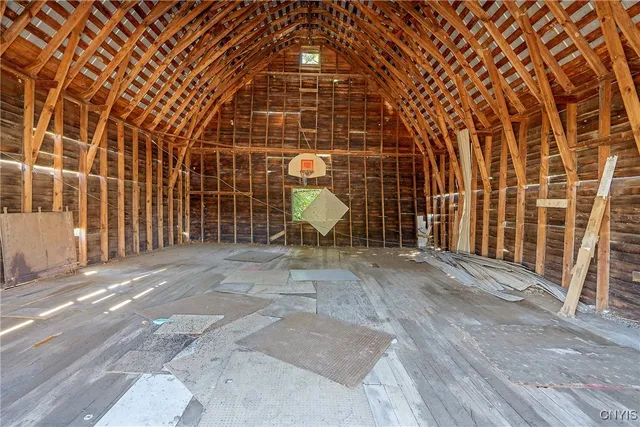 $325,900 | 2337 Highway 49, West Monroe, NY 13167