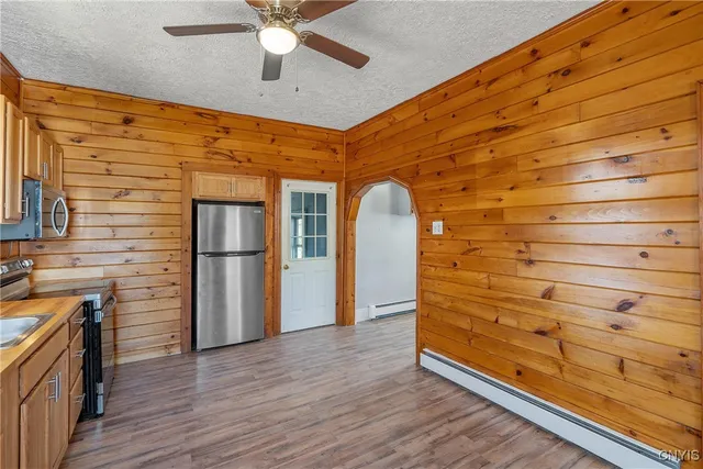 $325,900 | 2337 Highway 49, West Monroe, NY 13167