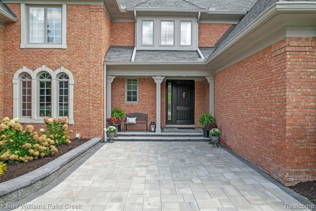 3500 Moceri Court Rochester, MI 48306 - Photo 7 of 84 Gallery Image 7