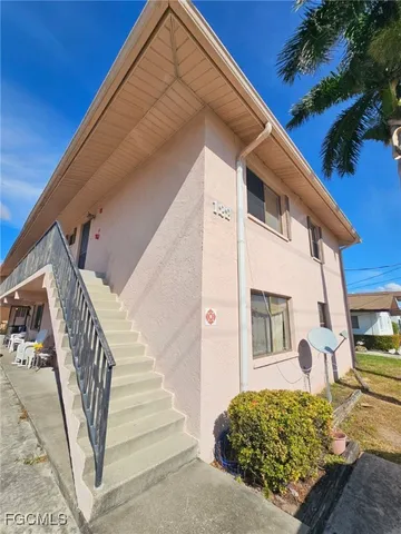 $1,000 | 1221 Southeast 46th Lane, Unit M, Cape Coral, FL 33904