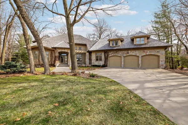 $1,745,000 | 15330 Masons Pointe, Eden Prairie, MN 55347