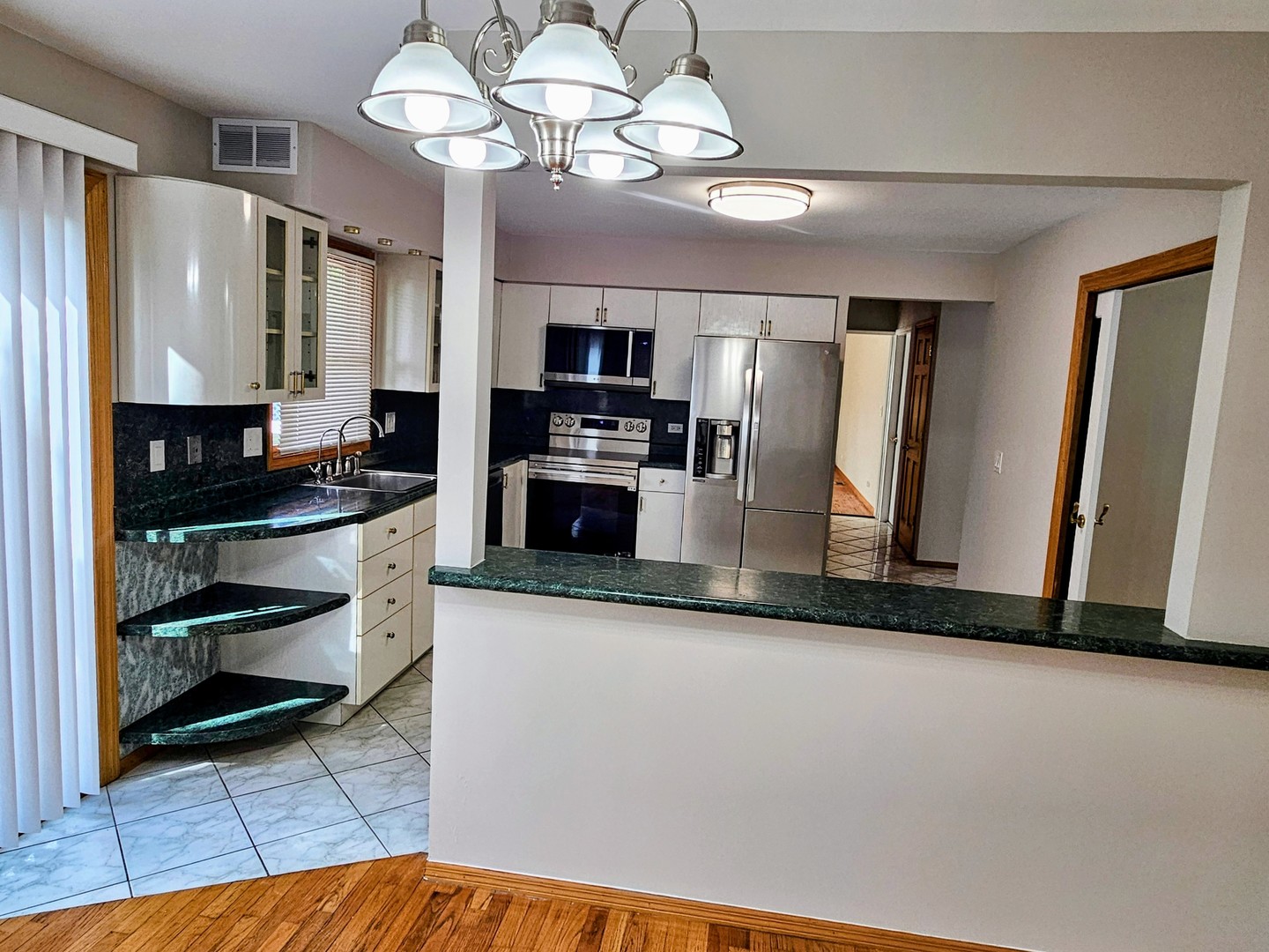 10 Mayflower Road Vernon Hills, IL 60061 - Photo 10 of 30