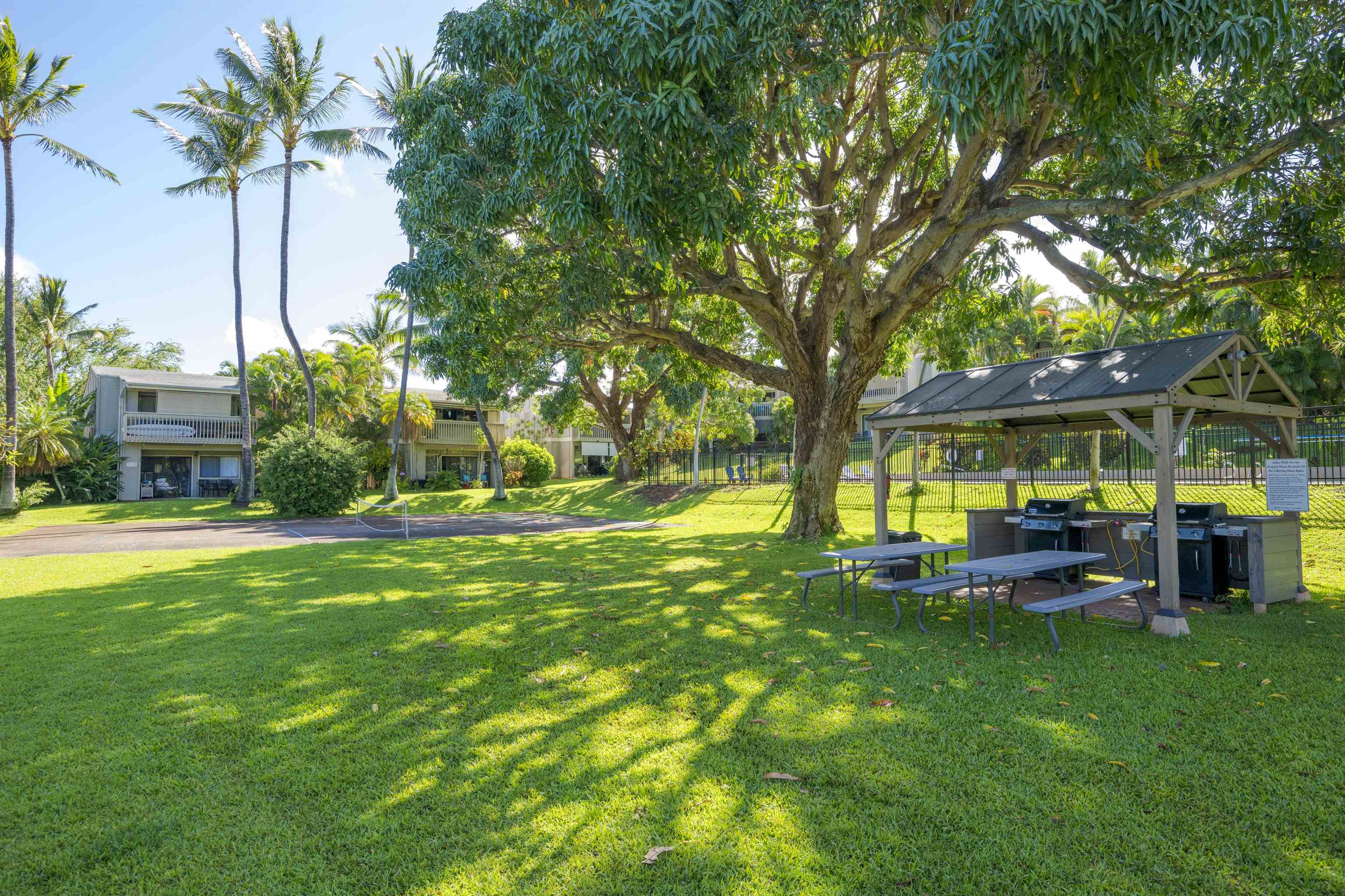 4440 Lower Honoapiilani Road, Unit 124 Lahaina, HI 96761 - Photo 23 of 30