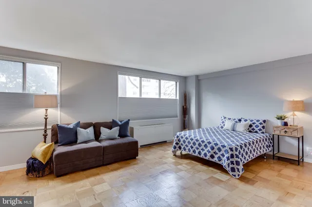 $1,725 | 1200 North Nash Street, Unit 202, Arlington, VA 22209