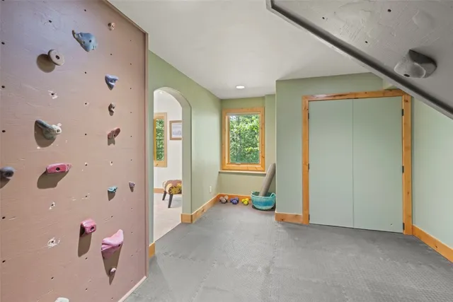 a balcony with an outdoor space