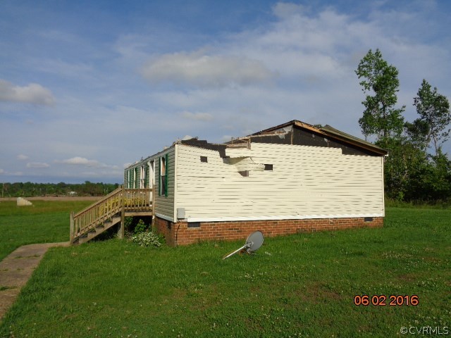 3589 Desha Road Tappahannock, VA 22560 - Photo 6 of 8 Gallery Image 6
