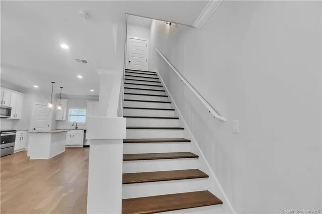 $205,000 | 850 West Sallier Street, Unit 18, Lake Charles, LA 70601