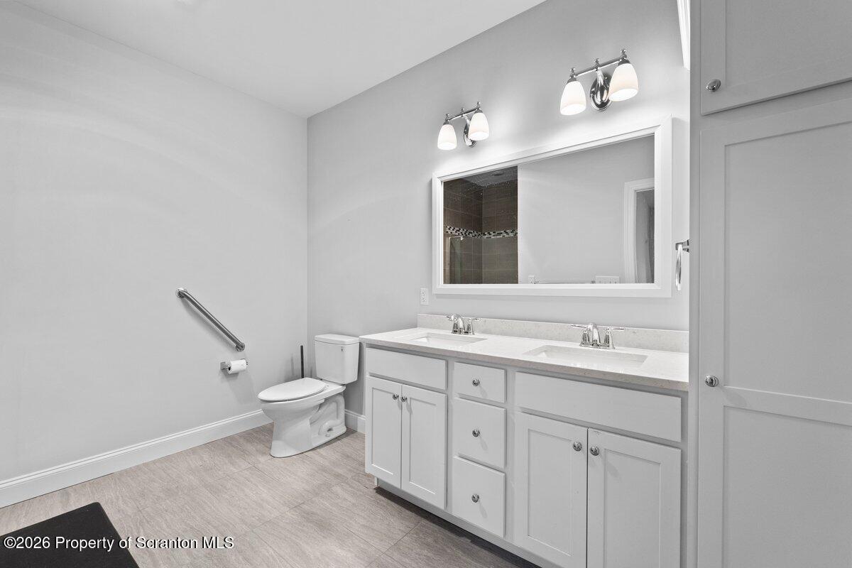 15 Avalon Road Clarks Summit, PA 18411 - Photo 16 of 45 DSC05206