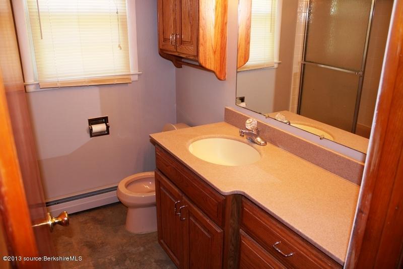 246 Eleanor Road Pittsfield, MA 01201 - Photo 12 of 12 bathroom